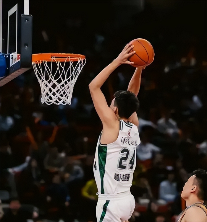 浙江队客场逆转南京队 末节28分攻势完成惊天翻
