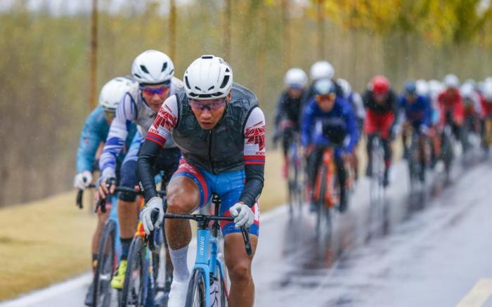 雨中苦战利津站：黄衫易主，拉曼2秒险胜夺冠，
