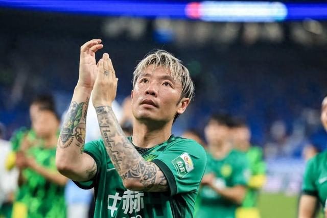 国安绝杀新鹏城终结五轮不胜 队史老将张稀哲破